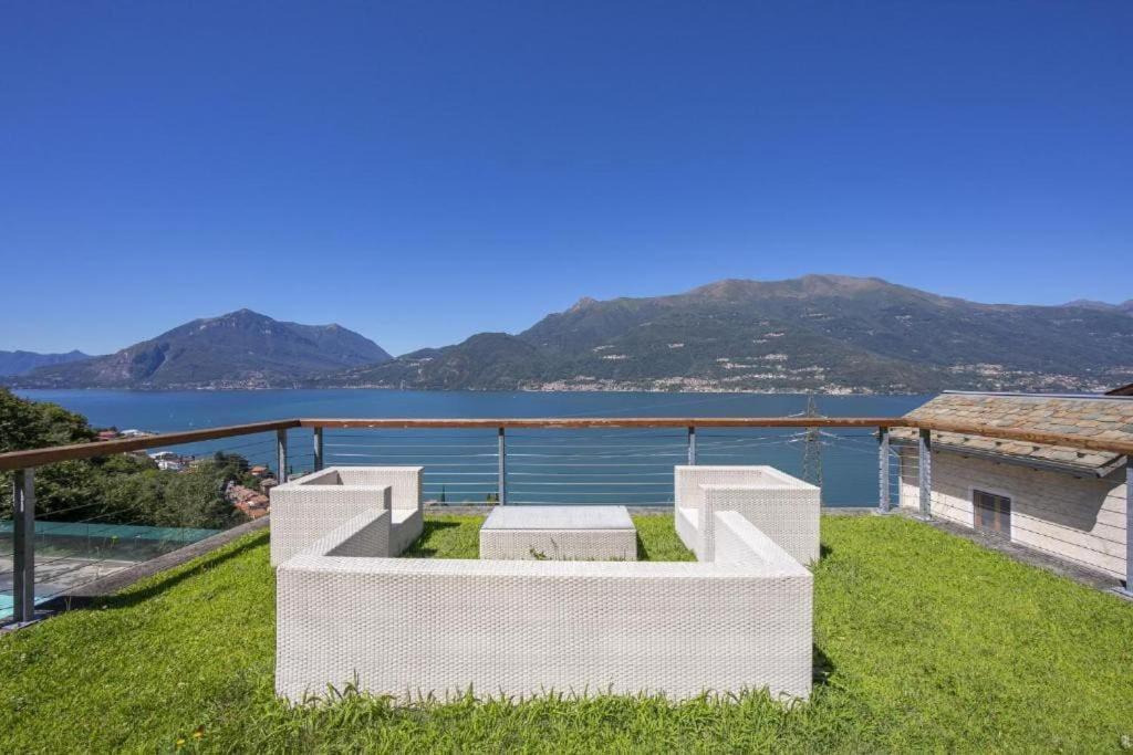 Poolside Apartment Cristina Bellano Exteriér fotografie
